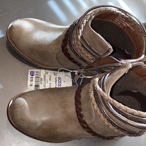 Brand new jellypop boots